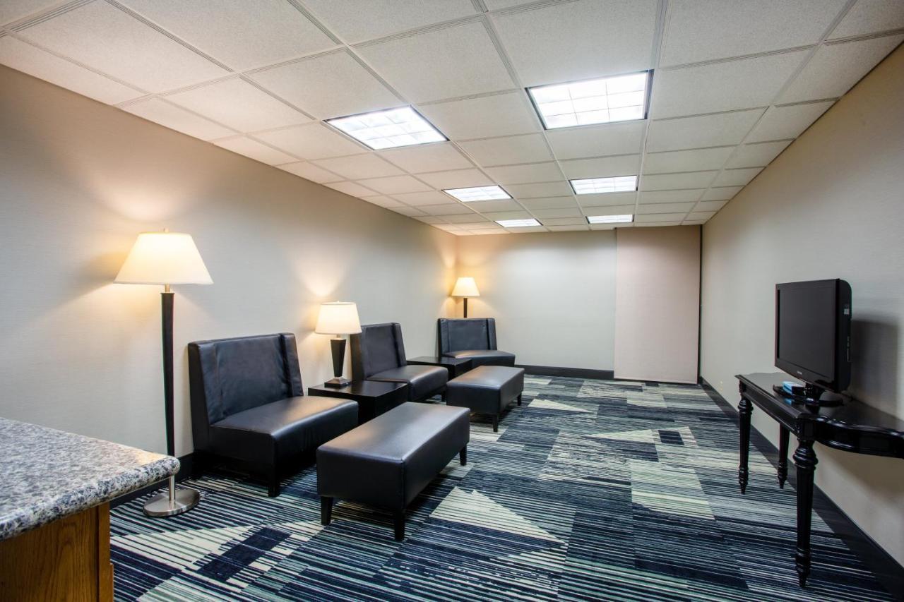 Holiday Inn Morgantown - Reading Area By Ihg New Morgan Exterior photo